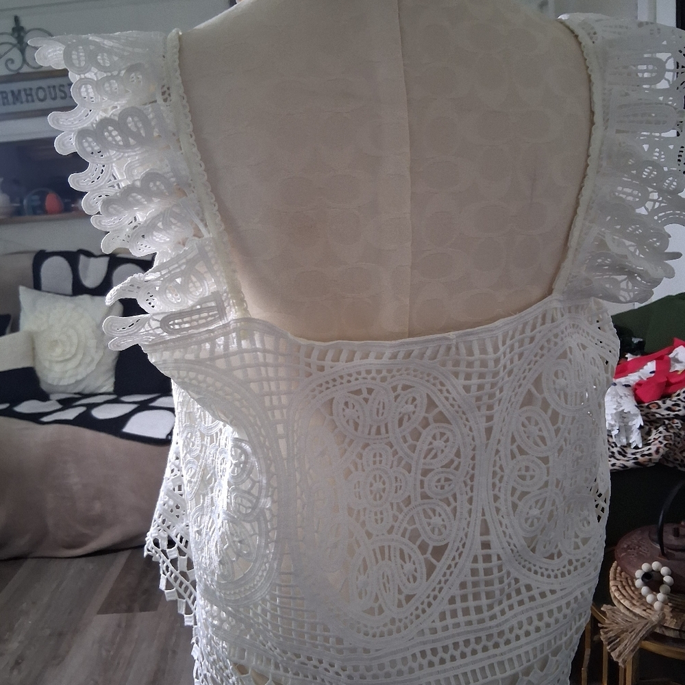 Anthropologie Eri + Ali Ruffled Lace Square Neck Tank Sz L - Picture 3 of 4